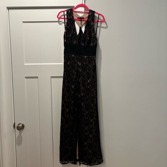 BCBG Serafina Gown - Picture 2 of 11
